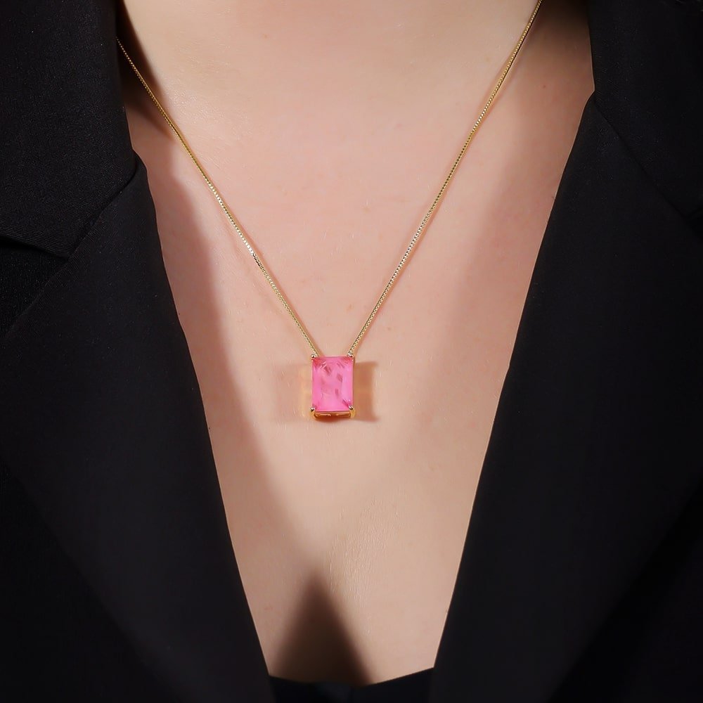 Colar Dourado de Pedra Retangular Rosa - Galeria